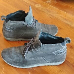 FLOW MID DARK GREY Oxylane Size 10 Mens Shoe